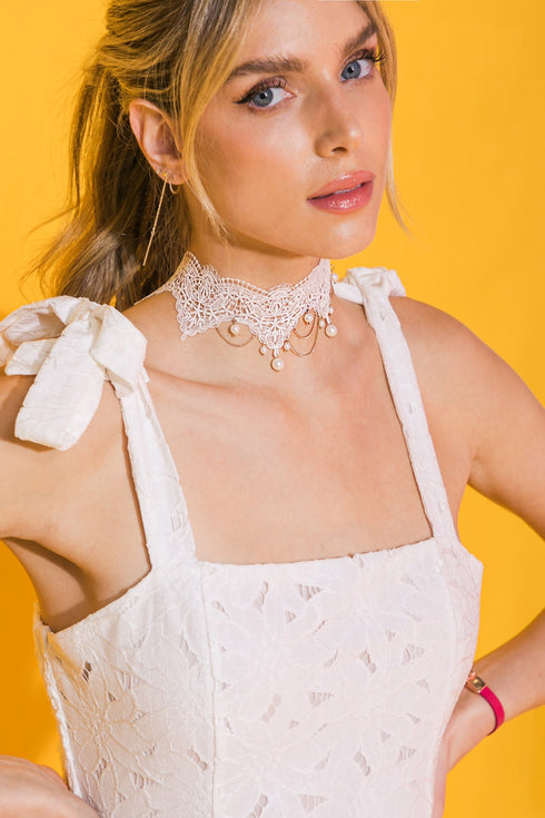 choose-happiness-lace-pearl-choker-necklace Flying Tomato-Sophia's StyleNECKLACE-1